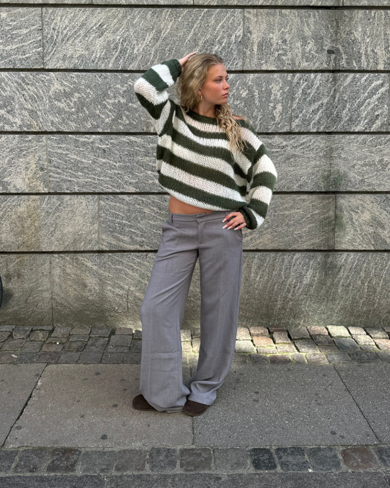 Louisa Damski Sweter Dzianinowy – Oversize Sweter w Paski z Miękkiego Materiału & Modnym Designem
