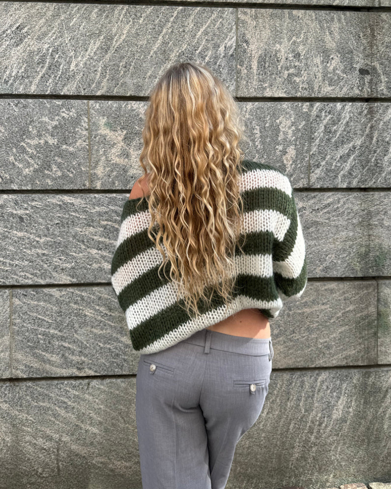 Louisa Damski Sweter Dzianinowy – Oversize Sweter w Paski z Miękkiego Materiału & Modnym Designem