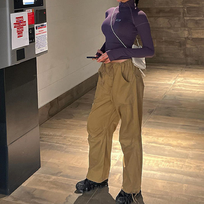 Dopasowany crop top z długim rękawem