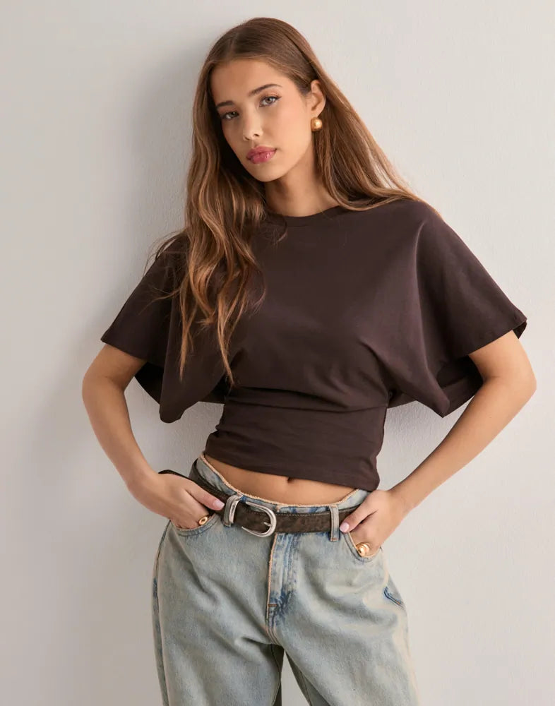 Erica Stylowa Bluzka – Elegancki Krój i Komfortowy Design na Każdą Okazję